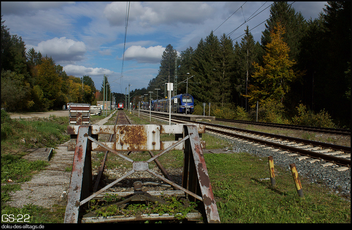 Strecken und Bahnhöfe